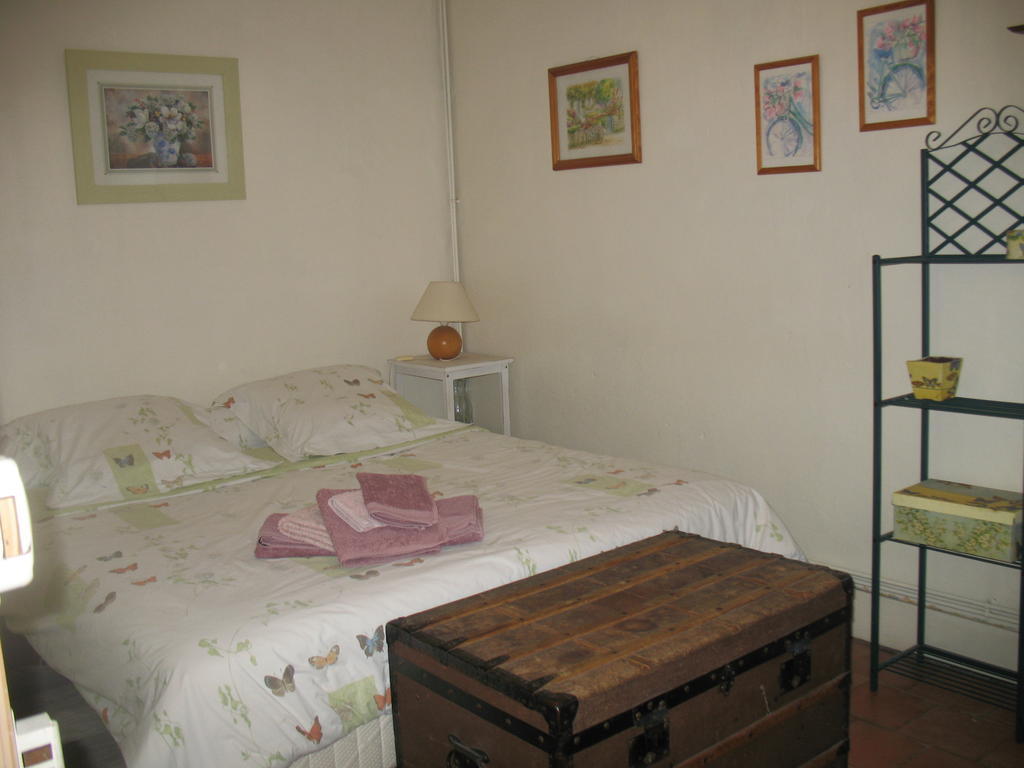 Bed and Breakfast La Mesnagerie Jarzé Pokoj fotografie