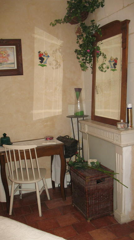 Bed and Breakfast La Mesnagerie Jarzé Pokoj fotografie